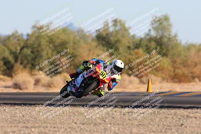 media/Dec-07-2024-CVMA (Sat) [[21c5f1ef85]]/Race 11-Amateur Supersport Open/